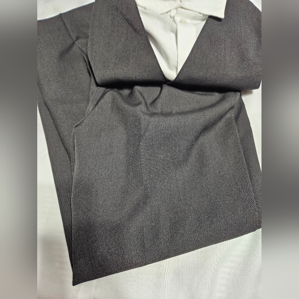 Van Heusen Boy Classic Black Pantsuit - Picture 5 of 5